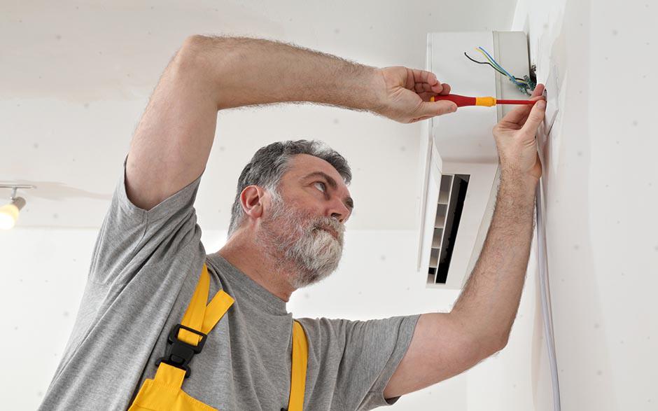 électricien de maintenance Sèvres